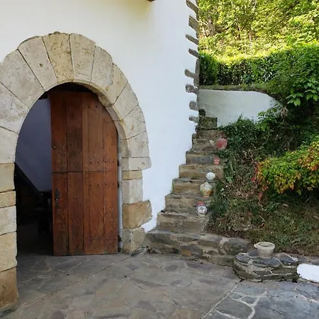 Belle Ferme Basque Du 17Eme Siecle 빌라 *